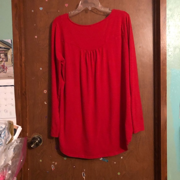 EUC Zenana Premium Round Neck 4 Button 3/4 Sleeve Pullover Blouse - Picture 5 of 5